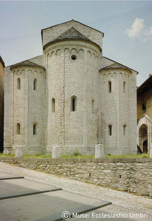 Esterno basilica di S. Eufemia sec. XII